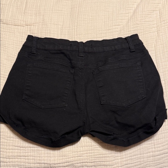 KanCan Black Distressed Jean Shorts - Picture 4 of 5